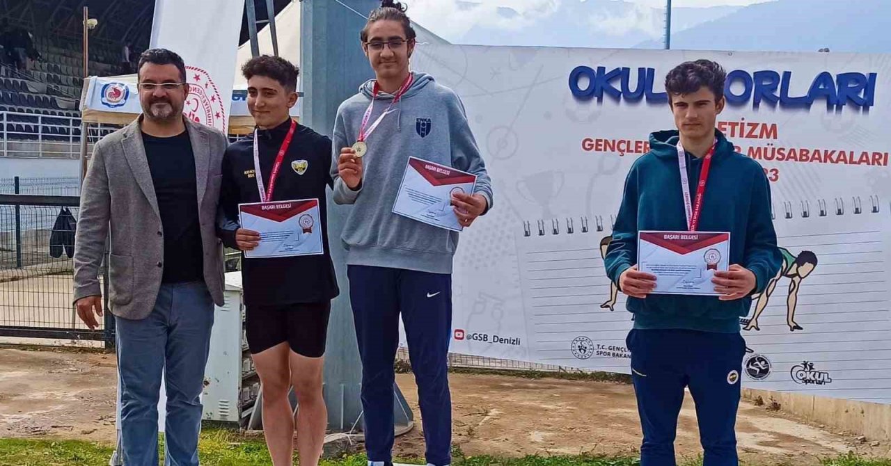 Aydınlı sporculardan madalya şöleni