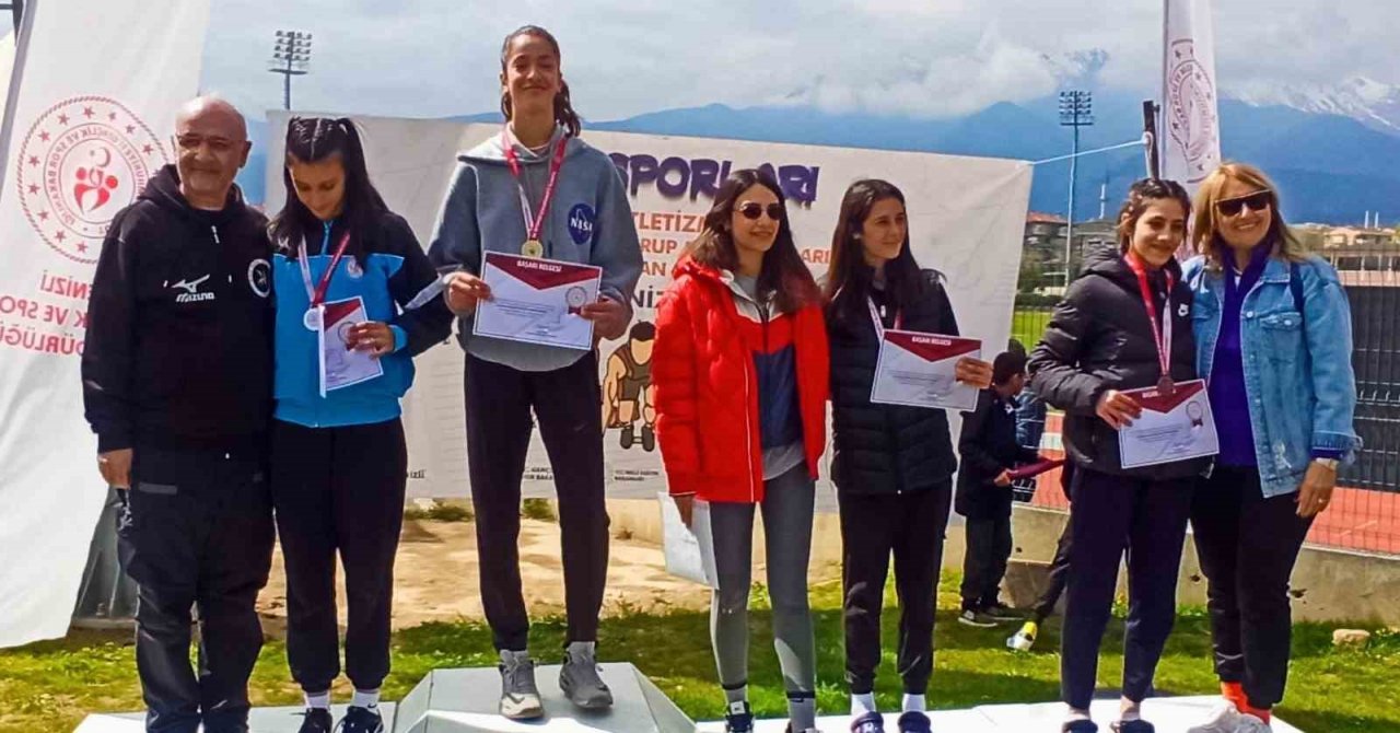 Aydınlı sporculardan madalya şöleni