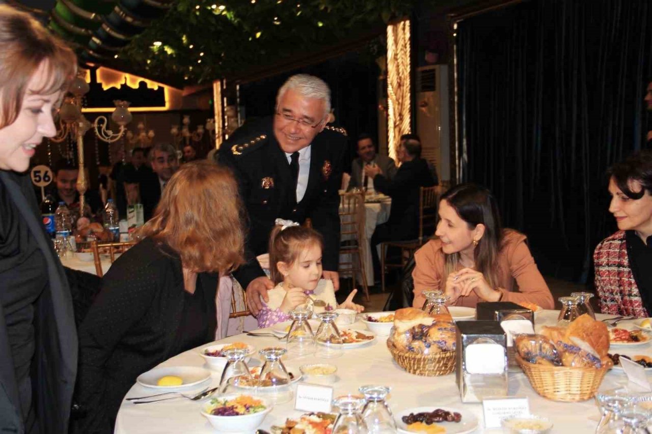Aydın’da şehit aileleri, gazi ve gazi yakınları iftarda buluştu