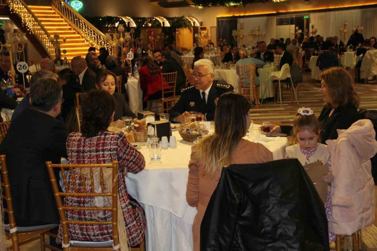 Aydın’da şehit aileleri, gazi ve gazi yakınları iftarda buluştu