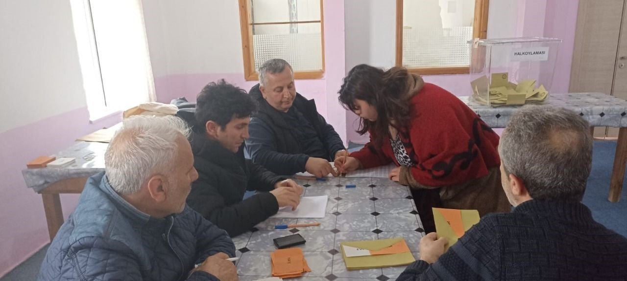 Bolu’nun o köyü belediye sınırlarından referandum ile çıktı