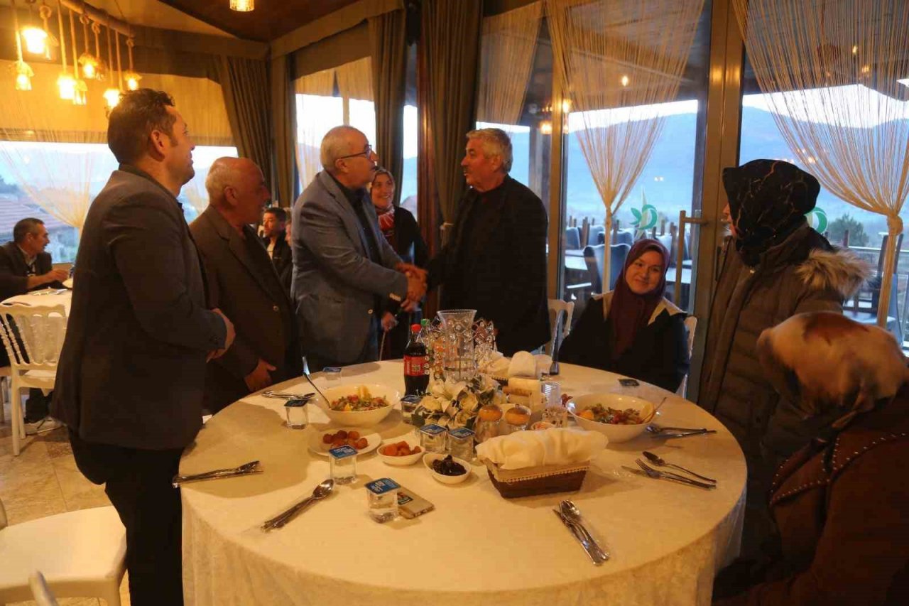 Çamelili muhtarlar gönül sofrasında buluştu