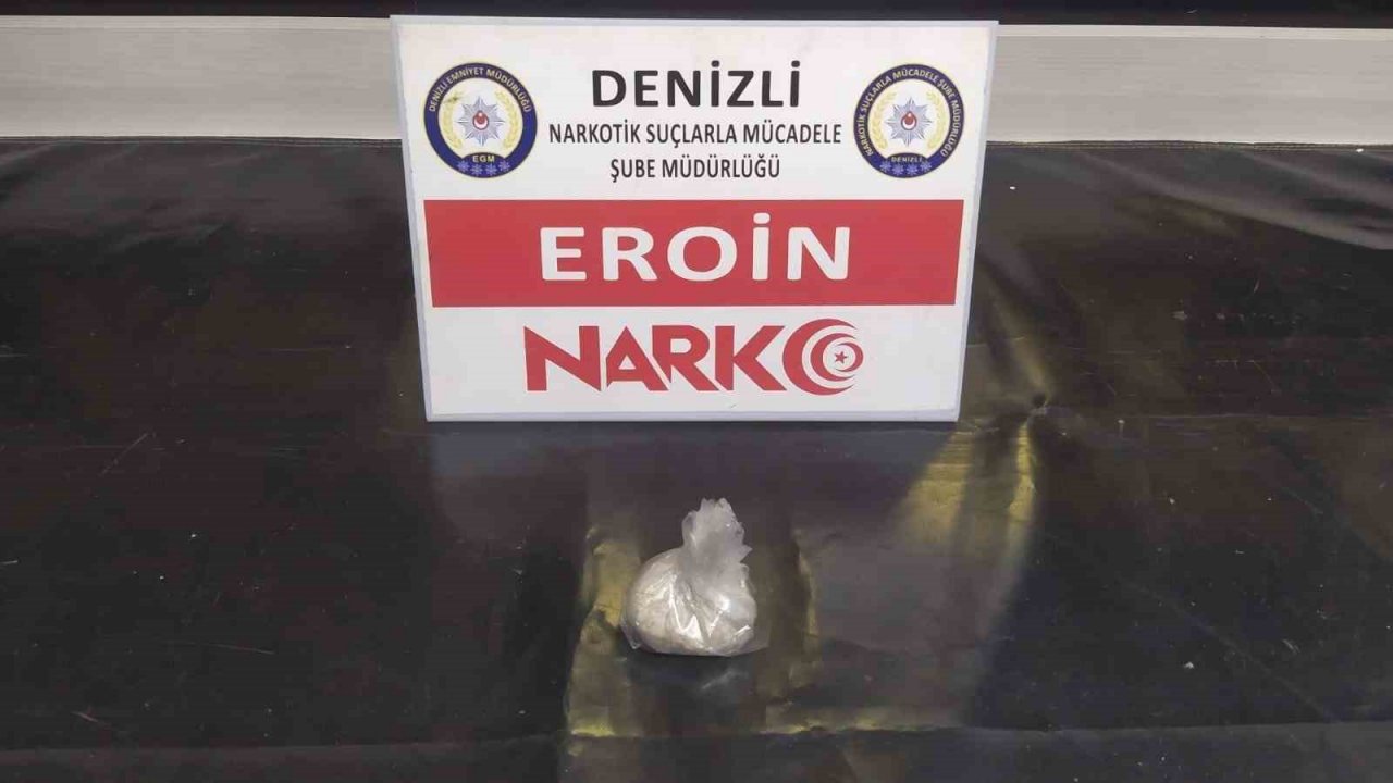 Denizli’de 9 zehir taciri tutuklandı