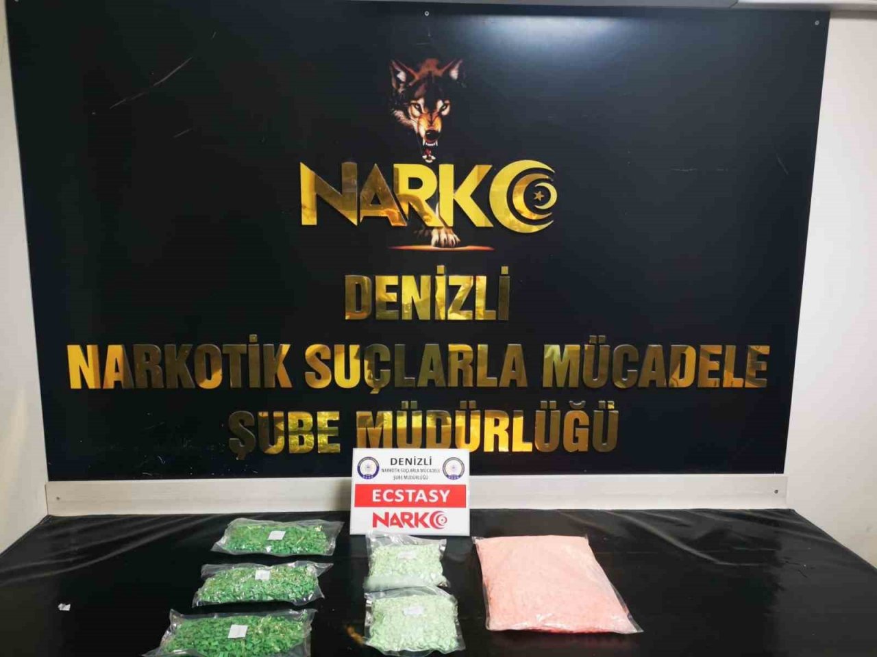 Denizli’de 9 zehir taciri tutuklandı