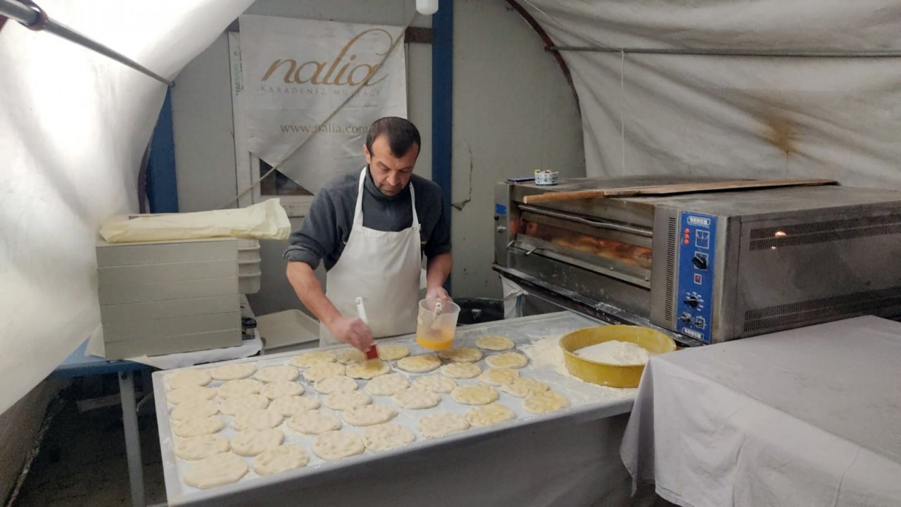 Gönlü el vermedi, Rize’de ki fırınını deprem bölgesine taşıdı