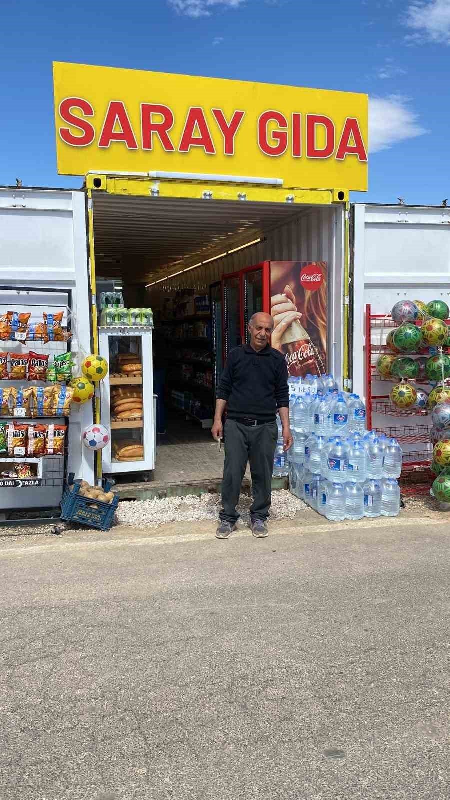 Malatyalı bakkal, depremde yıkılan ekmek teknesine ŞOK Marketler sayesinde yeniden kavuştu