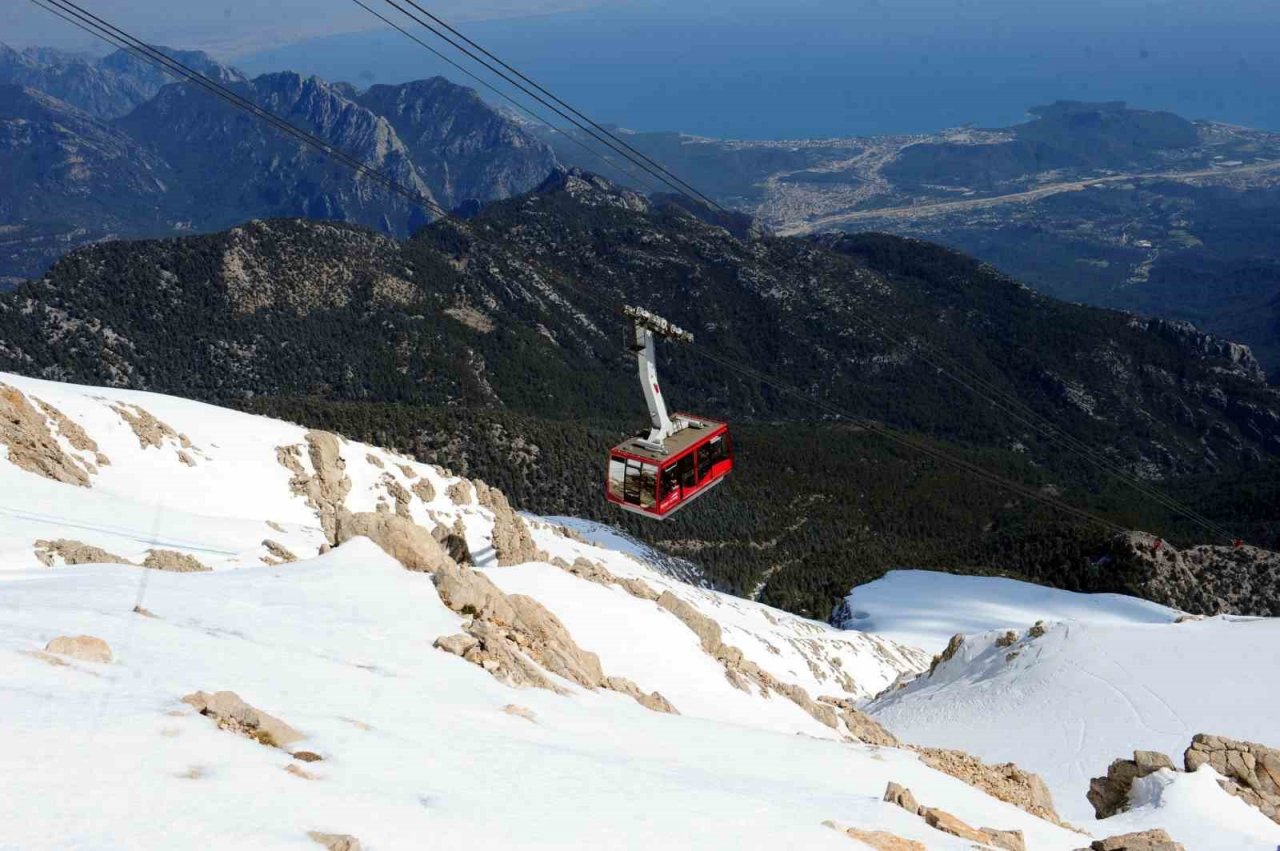 Kemer Belediyesi EMITT Fuarı’nda