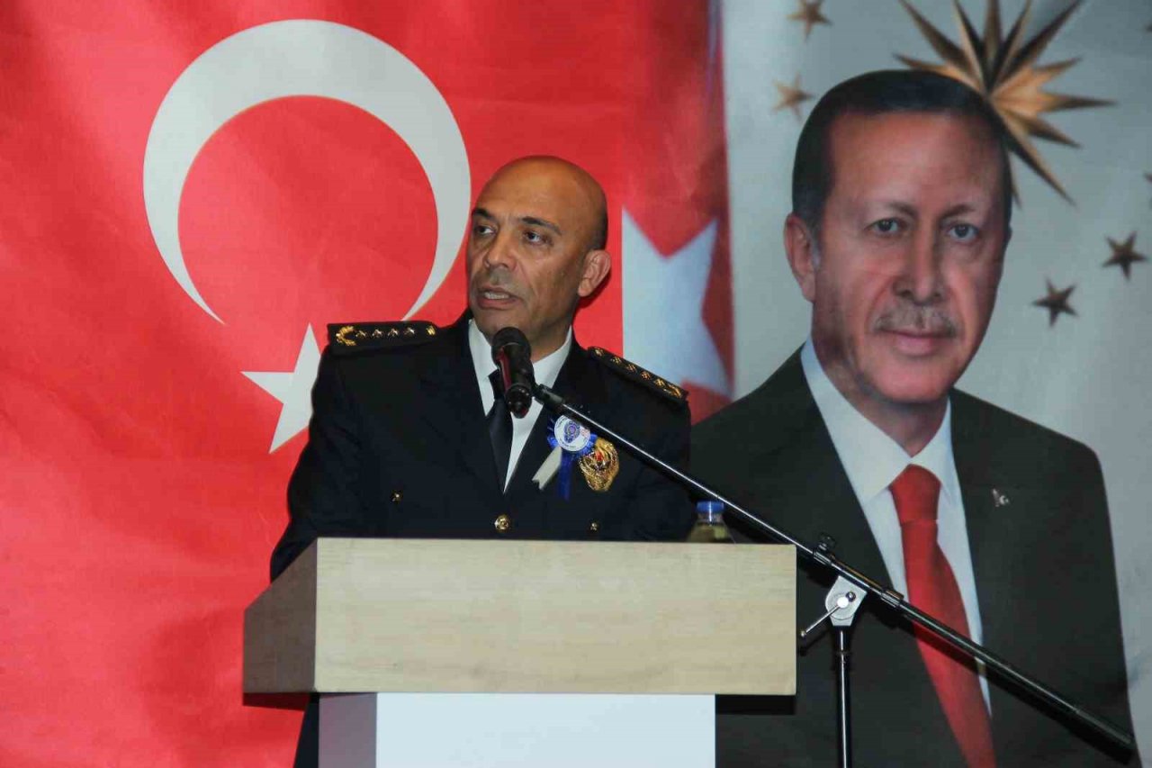 İzmir Emniyeti teşkilat mensuplarıyla iftarda buluştu