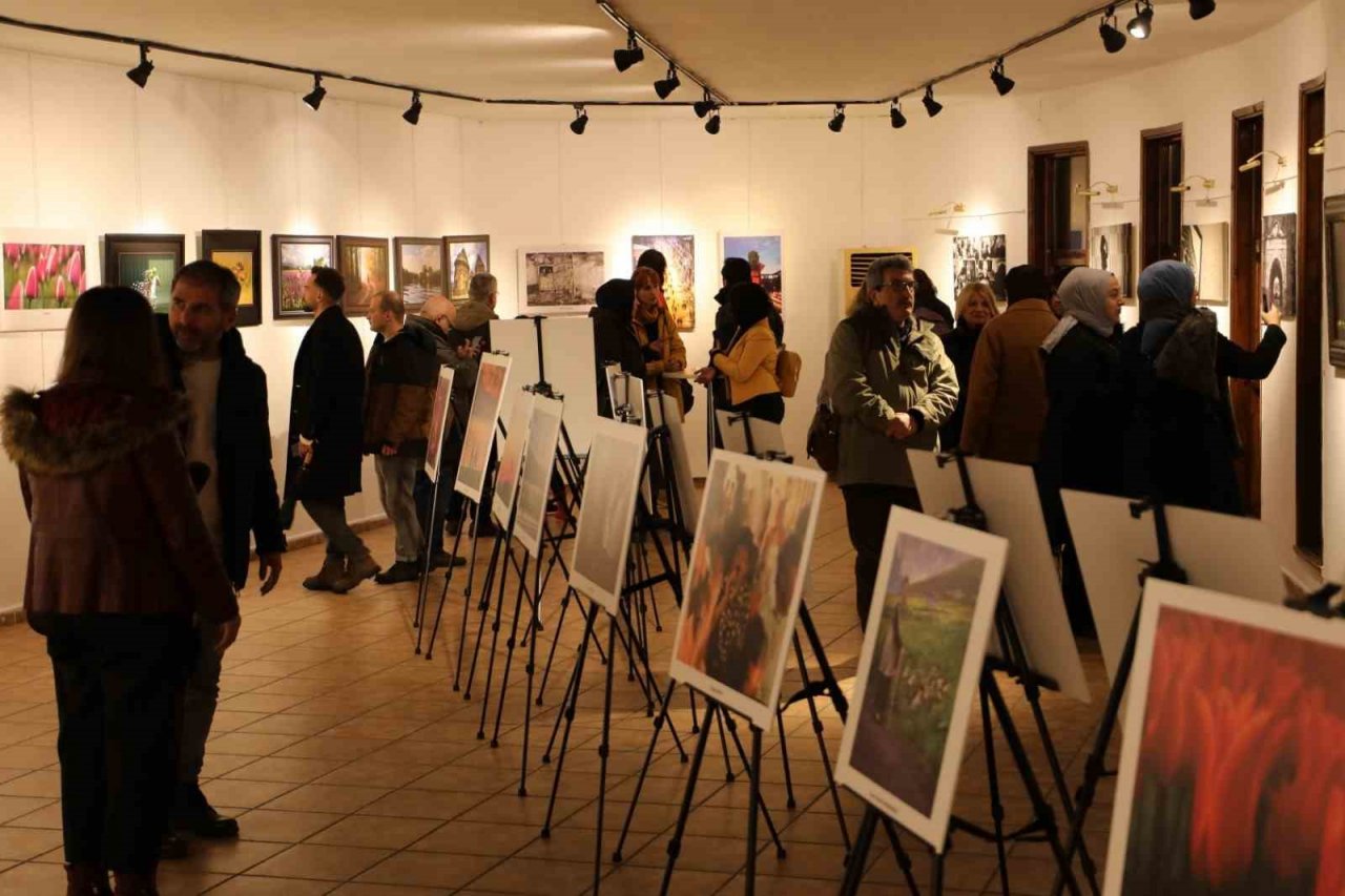 ’Bahar Buluşmaları’ sanat galerisinde İzmitlileri bekliyor