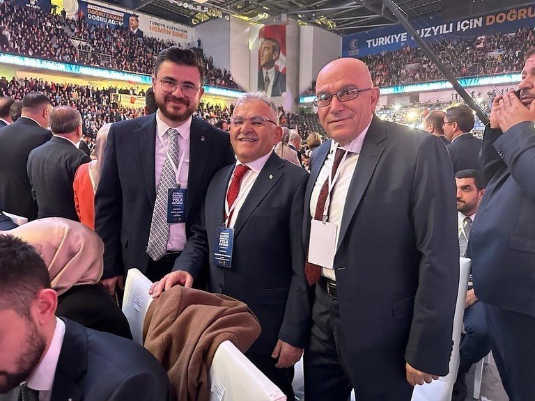 Başkan Büyükkılıç, AK Parti Seçim Beyannamesi ve Milletvekili Aday Tanıtım Toplantısı’na katıldı