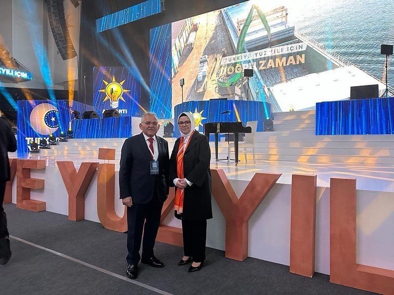 Başkan Büyükkılıç, AK Parti Seçim Beyannamesi ve Milletvekili Aday Tanıtım Toplantısı’na katıldı