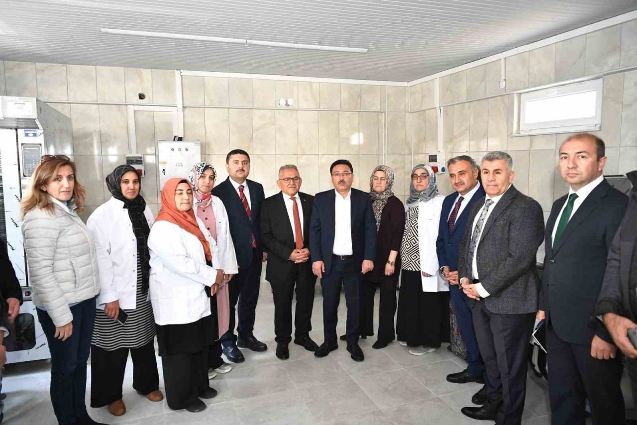 Büyükşehir Meclisi’nden kadın kooperatiflerine 200 bin TL’lik destek