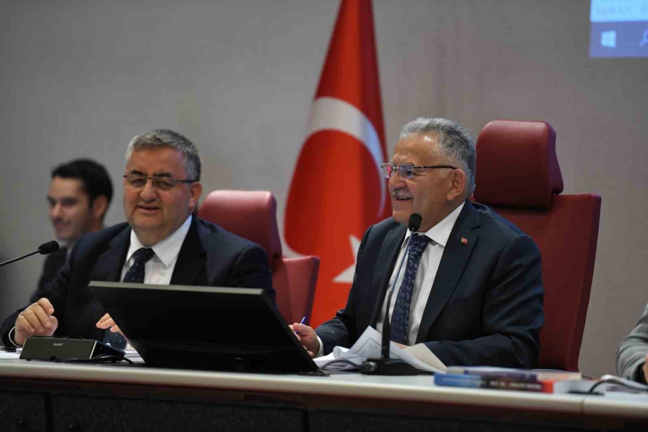 Büyükşehir Meclisi’nden kadın kooperatiflerine 200 bin TL’lik destek