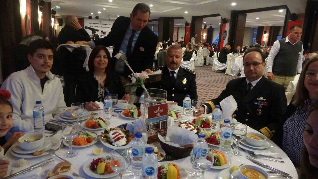 Marmaris’te iftar sofrası şehit yakınları ve gaziler için kuruldu