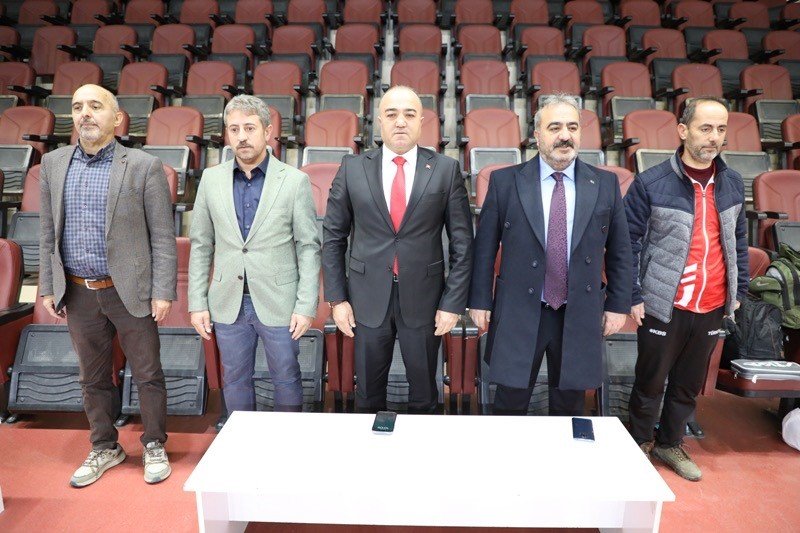 Masa Tenisi Grup Müsabakaları başladı