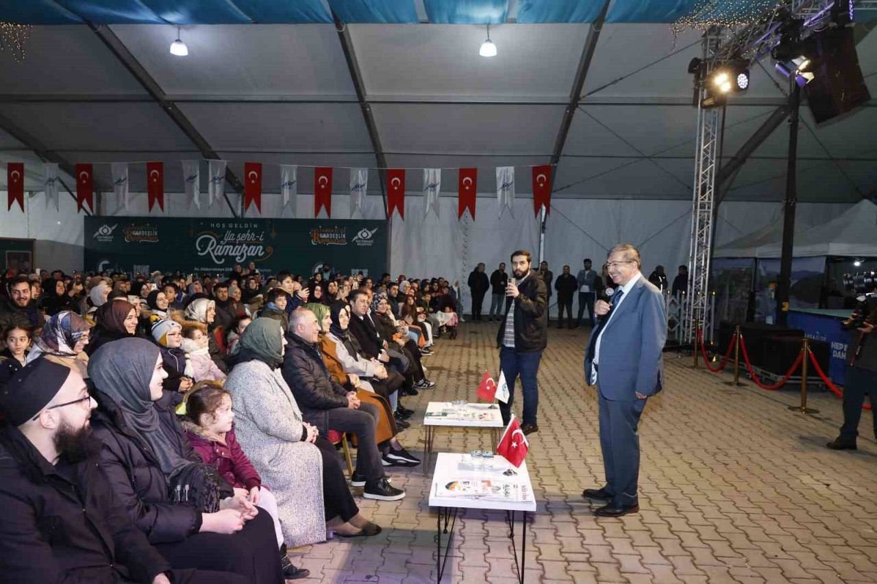 Sultangazililer Ramazan söyleşisinde buluştu