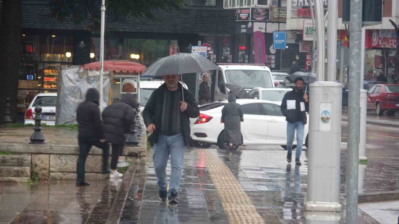 Tokat’ta gündüz geceye döndü