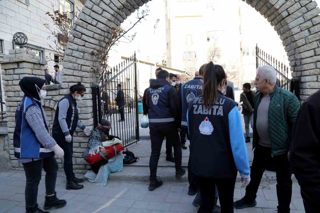 Van’da dilenci uygulaması