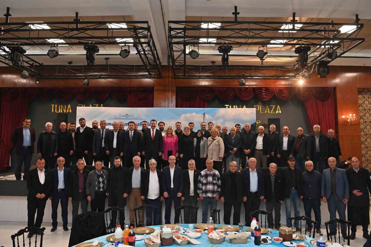 "Yeni yüzyılın Türkiye’sini muhtarlarla beraber inşa edeceğiz"