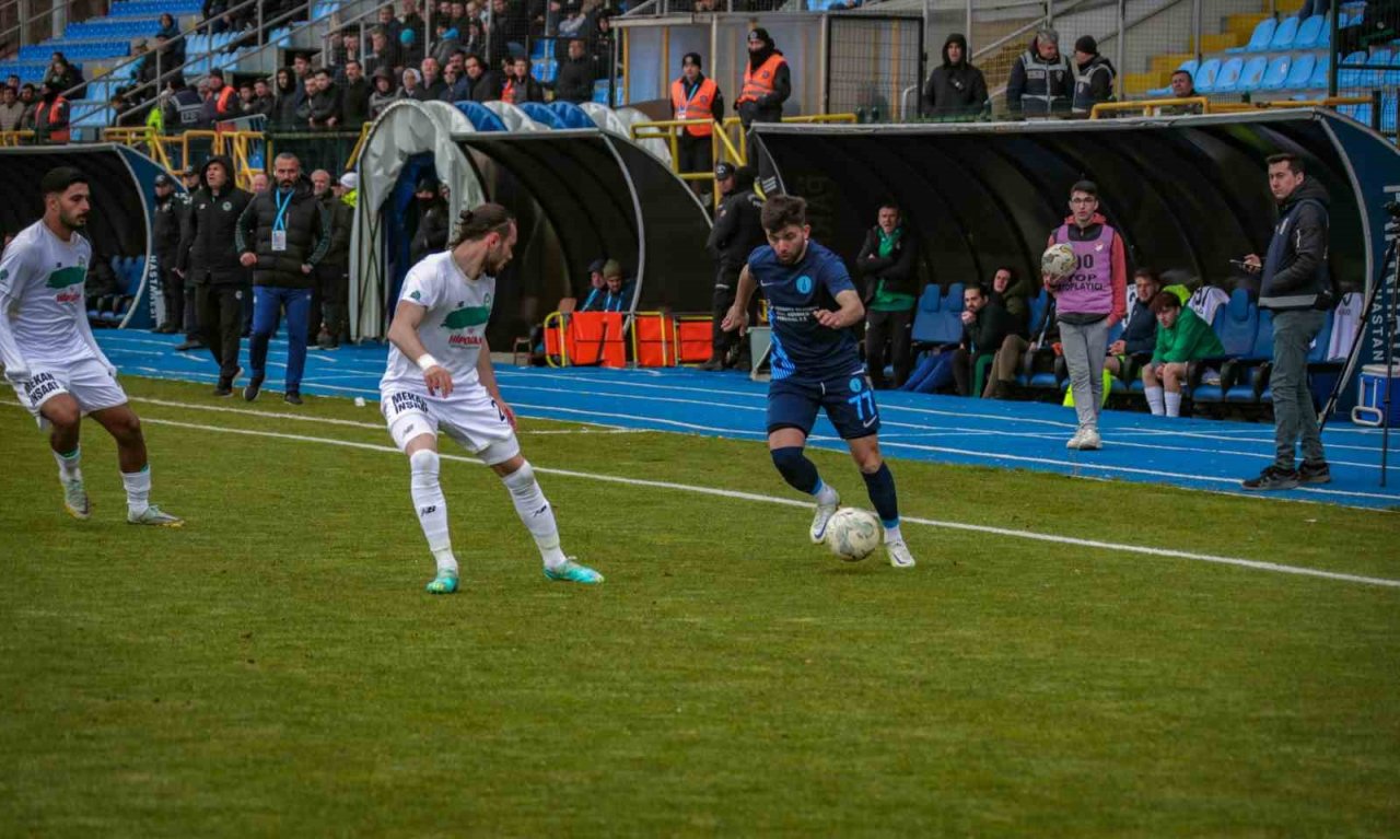 Belediye Kütahyaspor zirve mücadelesini sürdürdü