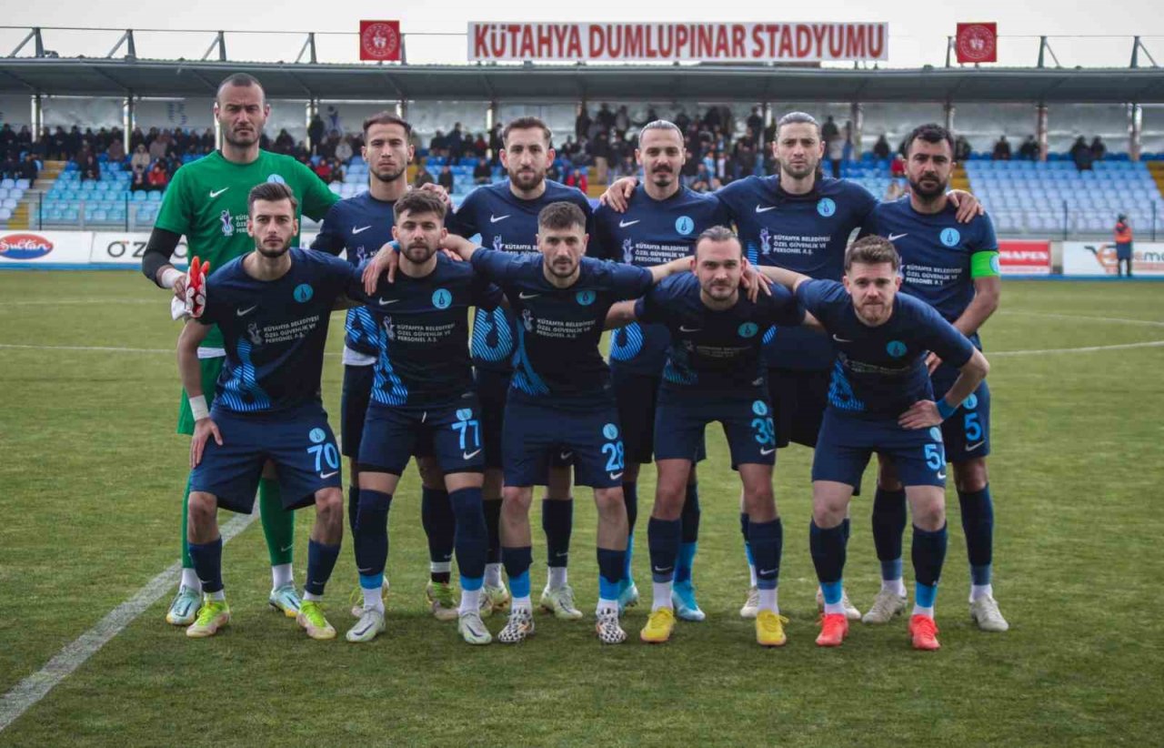 Belediye Kütahyaspor zirve mücadelesini sürdürdü