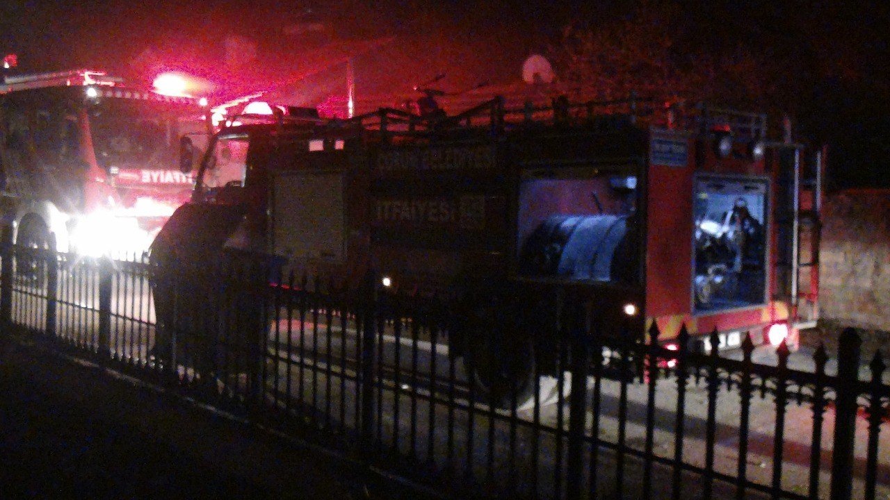 Çorum’da yangında ev kullanılamaz hale geldi