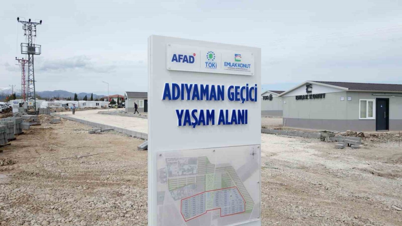 Bakan Kurum: “Her bir vatandaşımızın yüzü gülene kadar Adıyaman’dan elimizi çekmeyeceğiz”