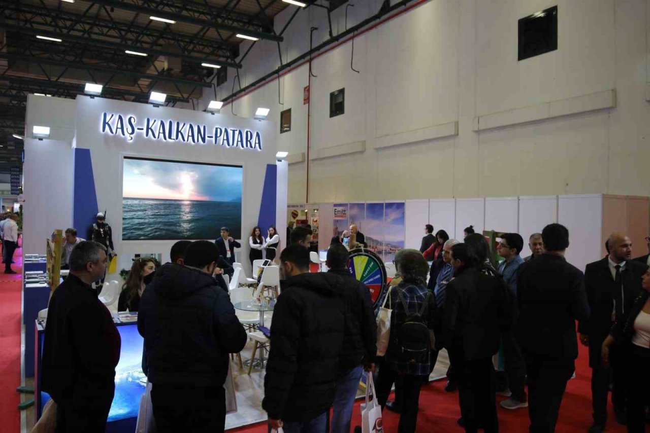 Kaş Belediyesi, EMITT’te ilçenin doğal güzelliklerinin yanı sıra turizmini tanıtıyor