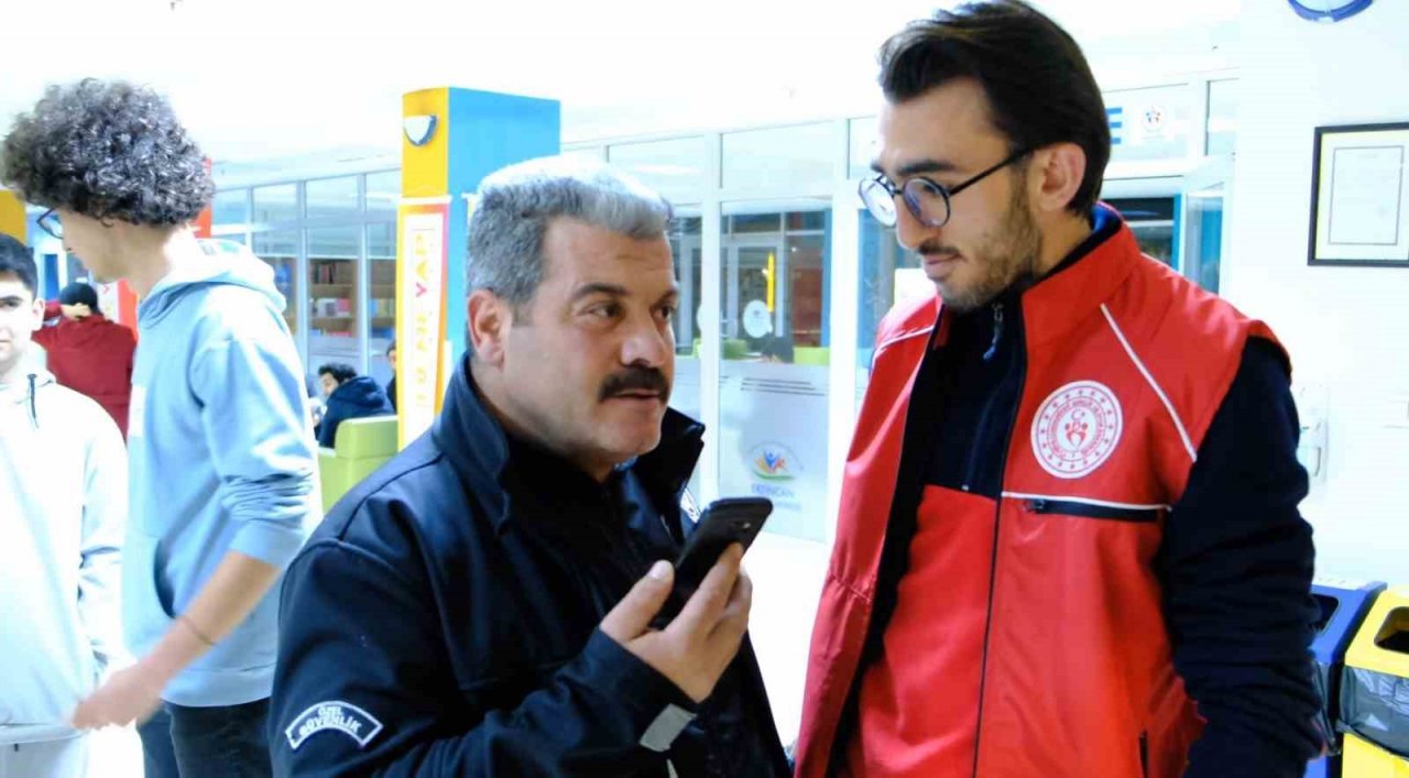‘Kavga var’ diye çağrılan polislere pasta sürprizi