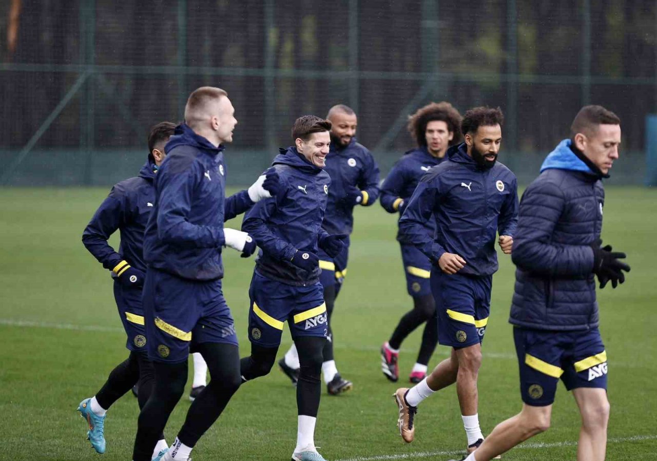 Fenerbahçe, MKE Ankaragücü maçı hazırlıklarına başladı