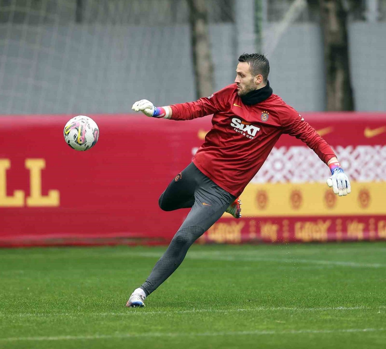 Galatasaray, Kayserispor maçı hazırlıklarına devam etti