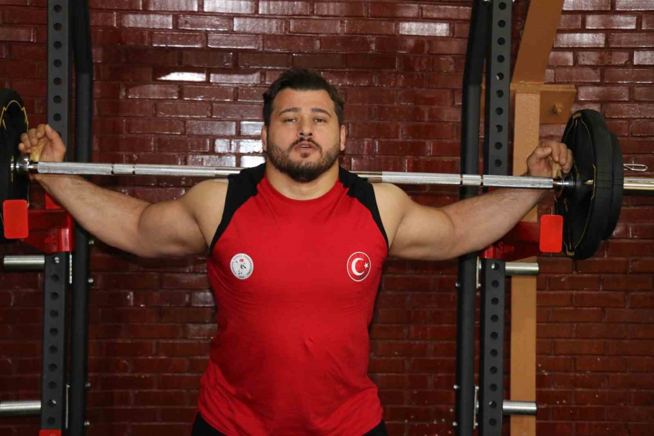 Rıza Kayaalp: “Olimpiyat şampiyonluğuna ulaşmak en büyük hayalim”