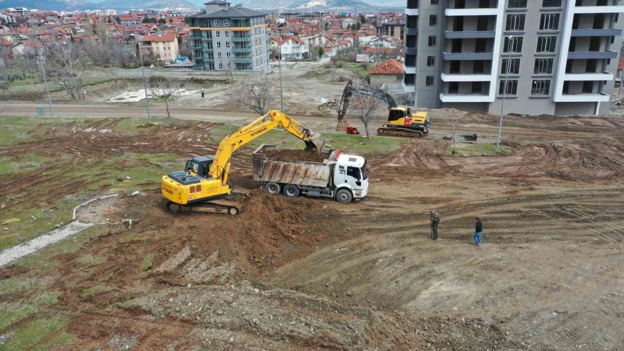 Engelsiz Gençlik ve Yaşam Merkezinde hafriyat alımına başlandı