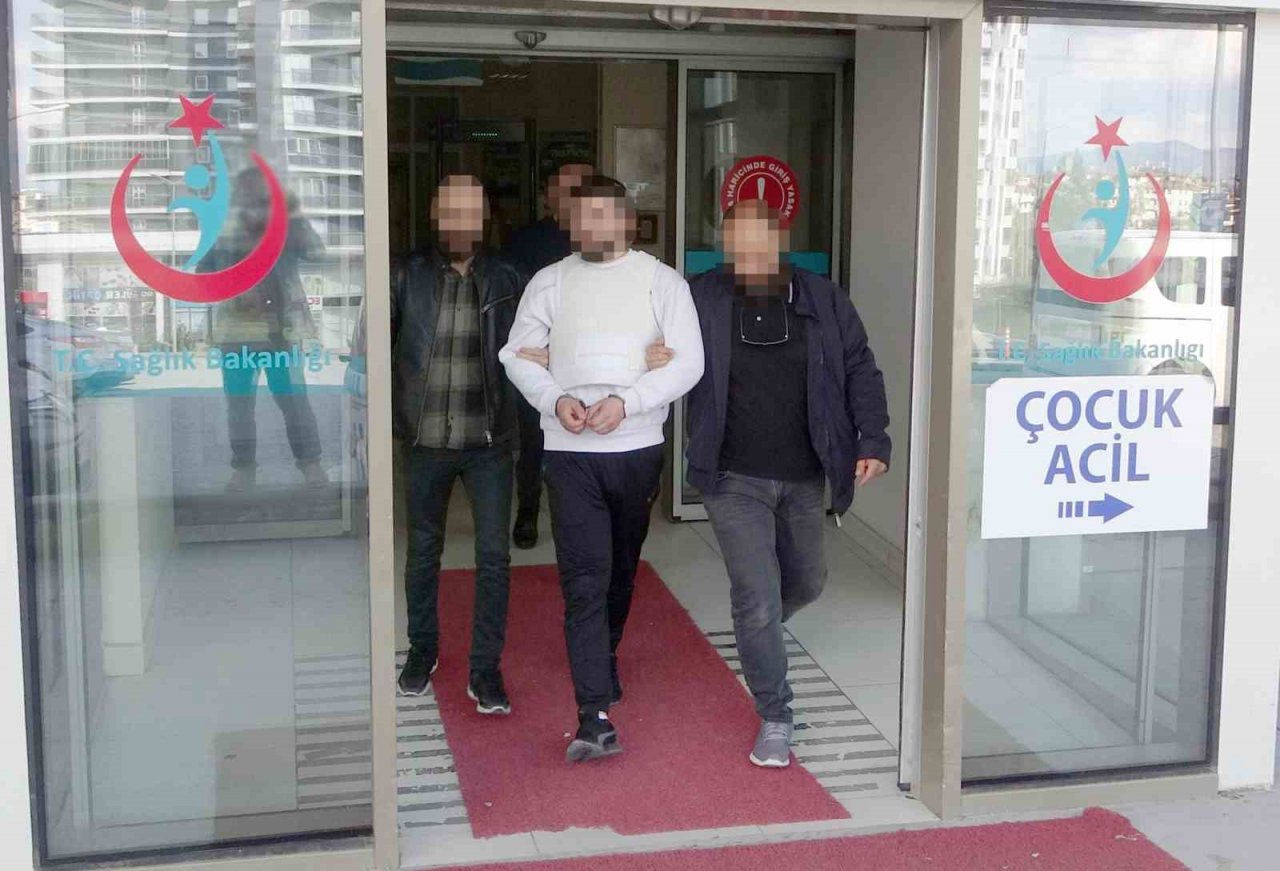 Tartıştığı vatandaşı silahla vurarak öldüren şahıs tutuklandı