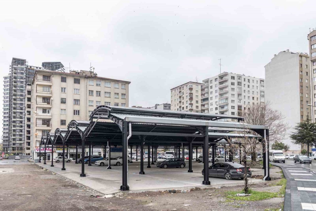 Büyükşehir’in Sahabiye Pazaryeri’nde sona gelindi