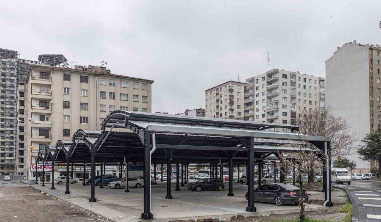 Büyükşehir’in Sahabiye Pazaryeri’nde sona gelindi