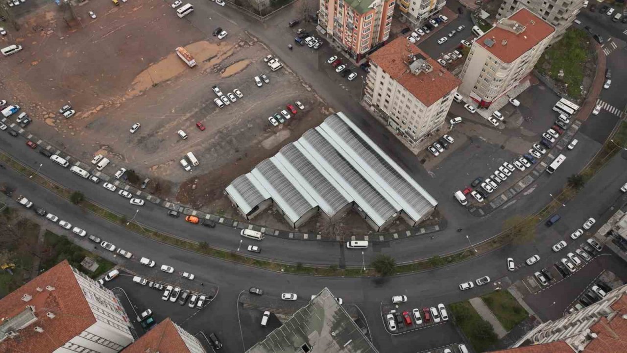 Büyükşehir’in Sahabiye Pazaryeri’nde sona gelindi