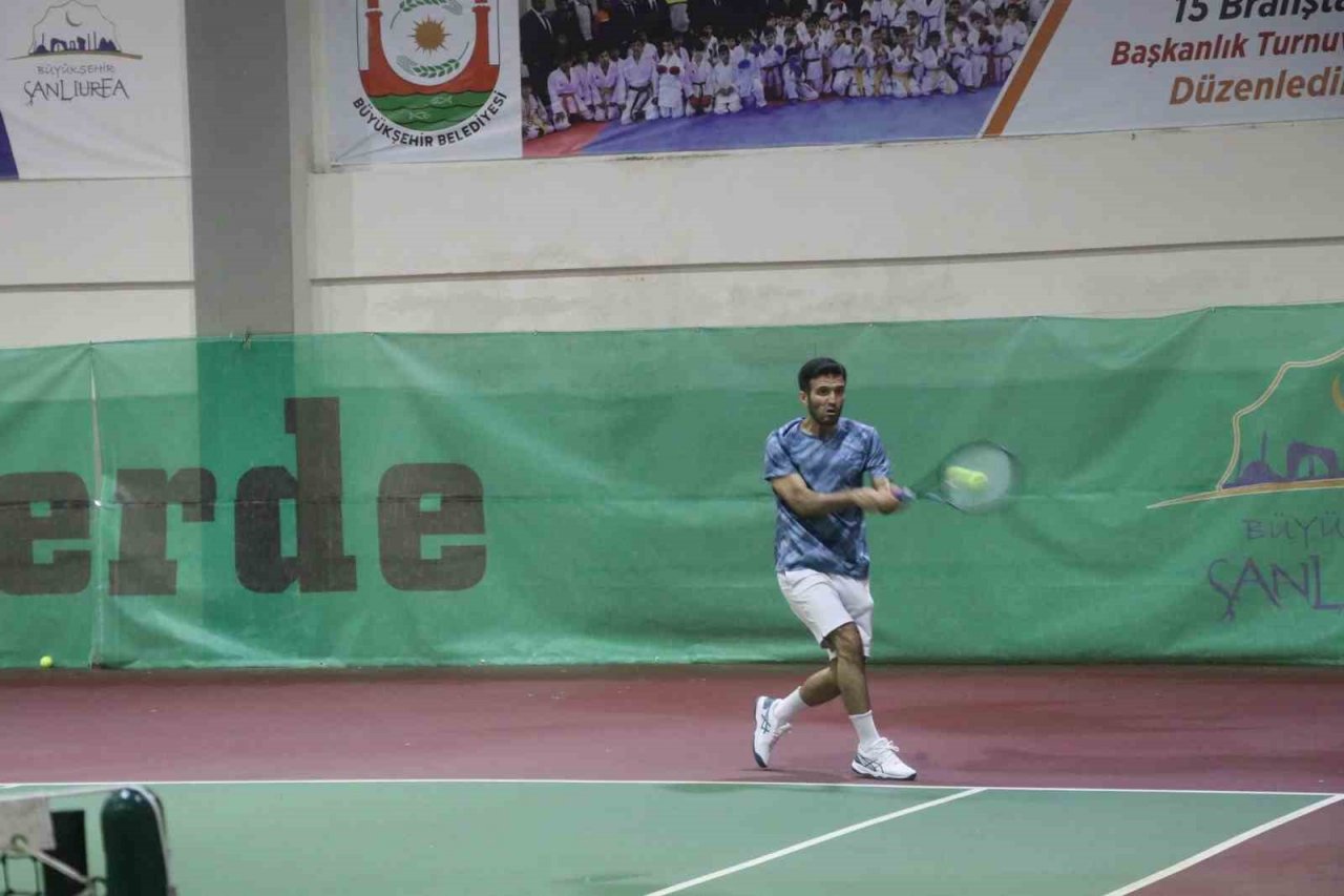 Kurtuluş Tenis Turnuvası sona erdi