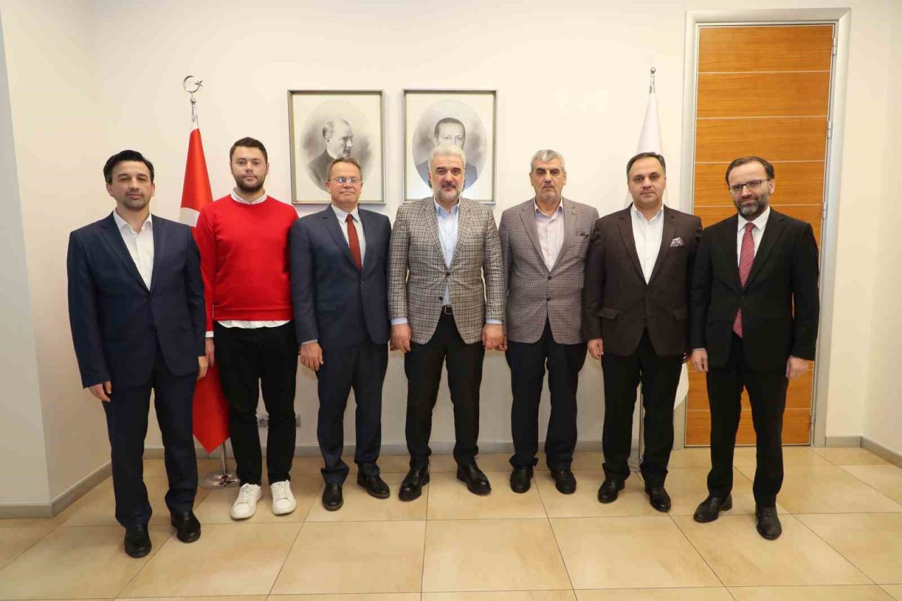 Rumeli heyetinden AK Parti’ye destek ziyareti