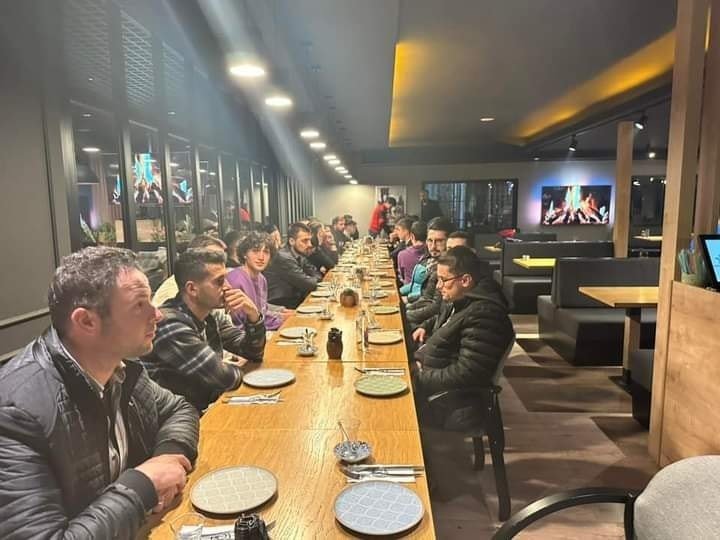 İlk kez oy kullanacak gençler sahurda buluştu