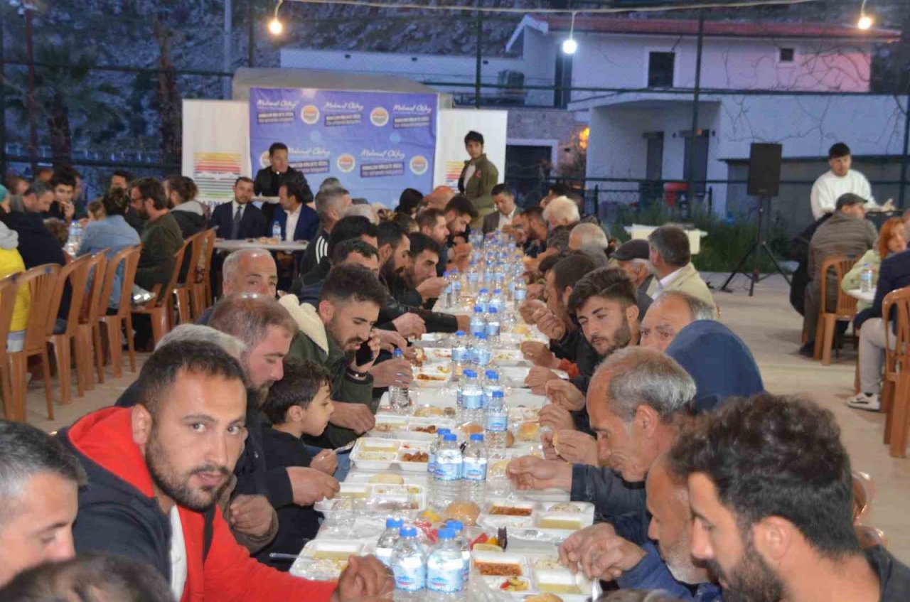 Selimiye sakinleri iftarda buluştu