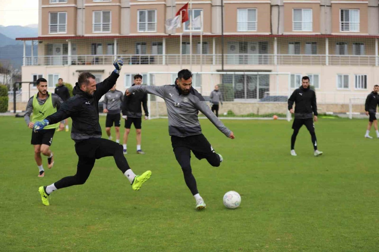 Nazilli Belediyespor’da Menemen hazırlıkları başladı