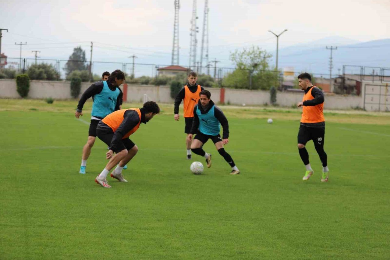 Nazilli Belediyespor’da Menemen hazırlıkları başladı