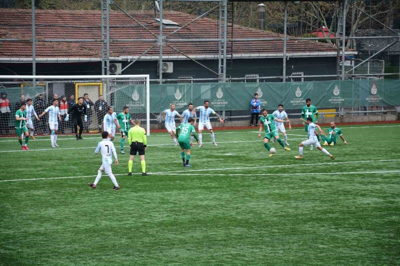 TFF 3. Lig: Beyoğlu Yeni Çarşı Spor: 1 - Efeler 09 SFK: 1