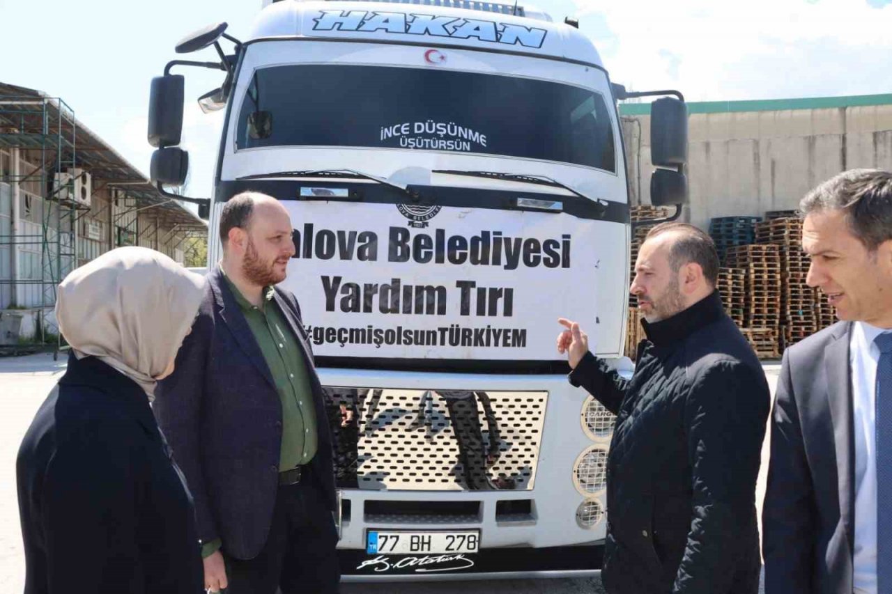 Yalova Belediyesi deprem bölgesine 3 bin erzak kolisi yolladı