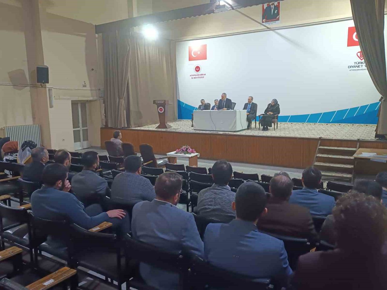 Depremde görev alan personele başarı belgesi