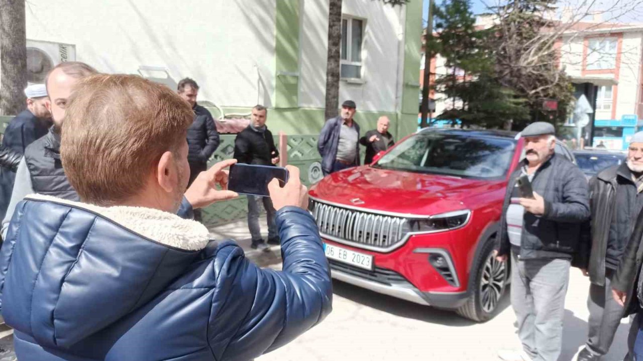 Enerji Bakanı ile Eskişehir’e gelen TOGG, yoğun ilgi gördü