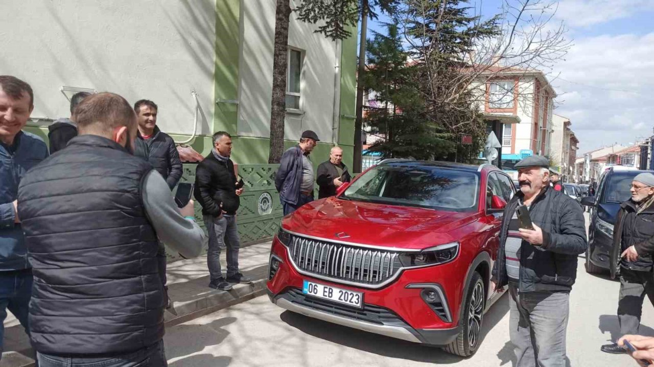 Enerji Bakanı ile Eskişehir’e gelen TOGG, yoğun ilgi gördü