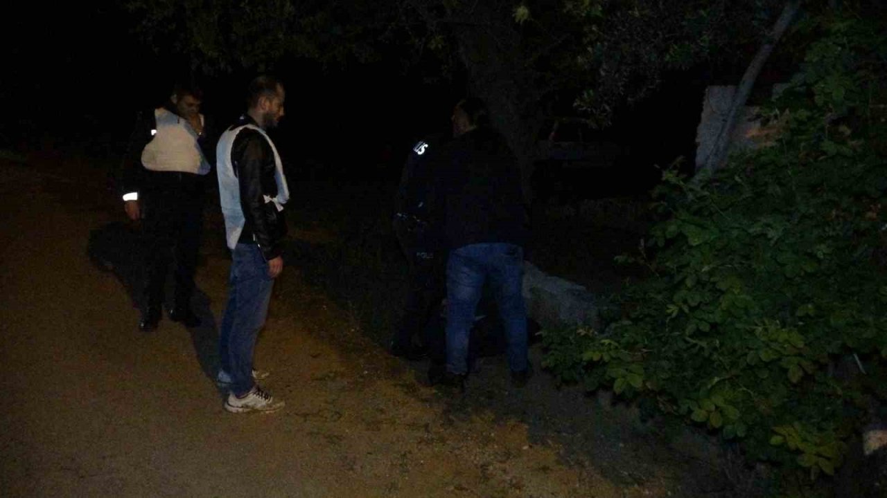Antalya’da rastgele ateş edip kendini eve kilitleyen şüpheliye operasyon