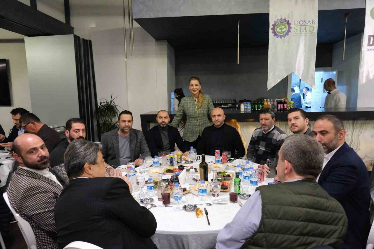 DOSABSİAD Başkanı Nilüfer Çevikel: “Güçlü ekonomi için iş dünyasında kadınlara daha fazla yetki verilmeli”